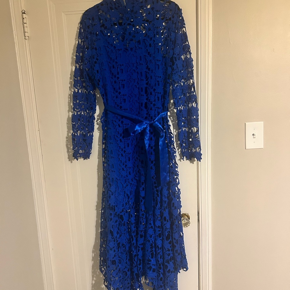 Vibrant Blue Lace Dress with Tie